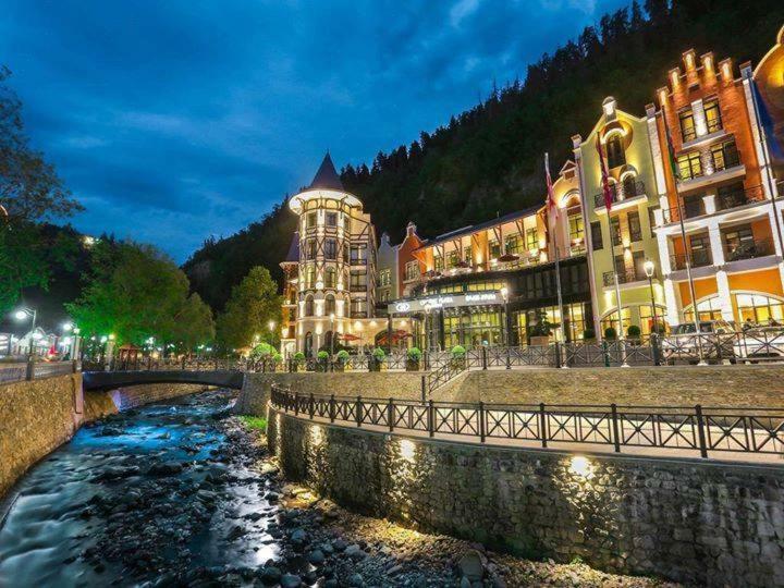 Apart-otel Nino Bordschomi Exterior foto